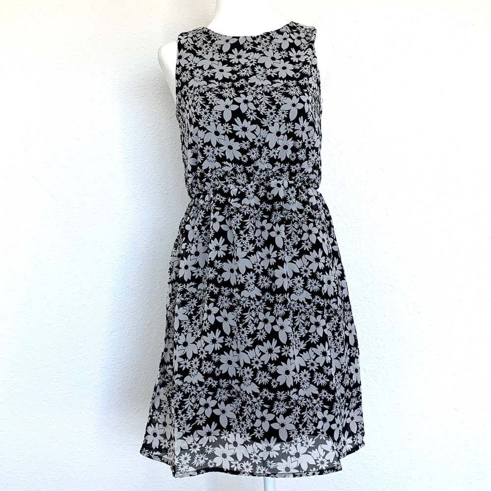 NWOT Black and White Floral Dress